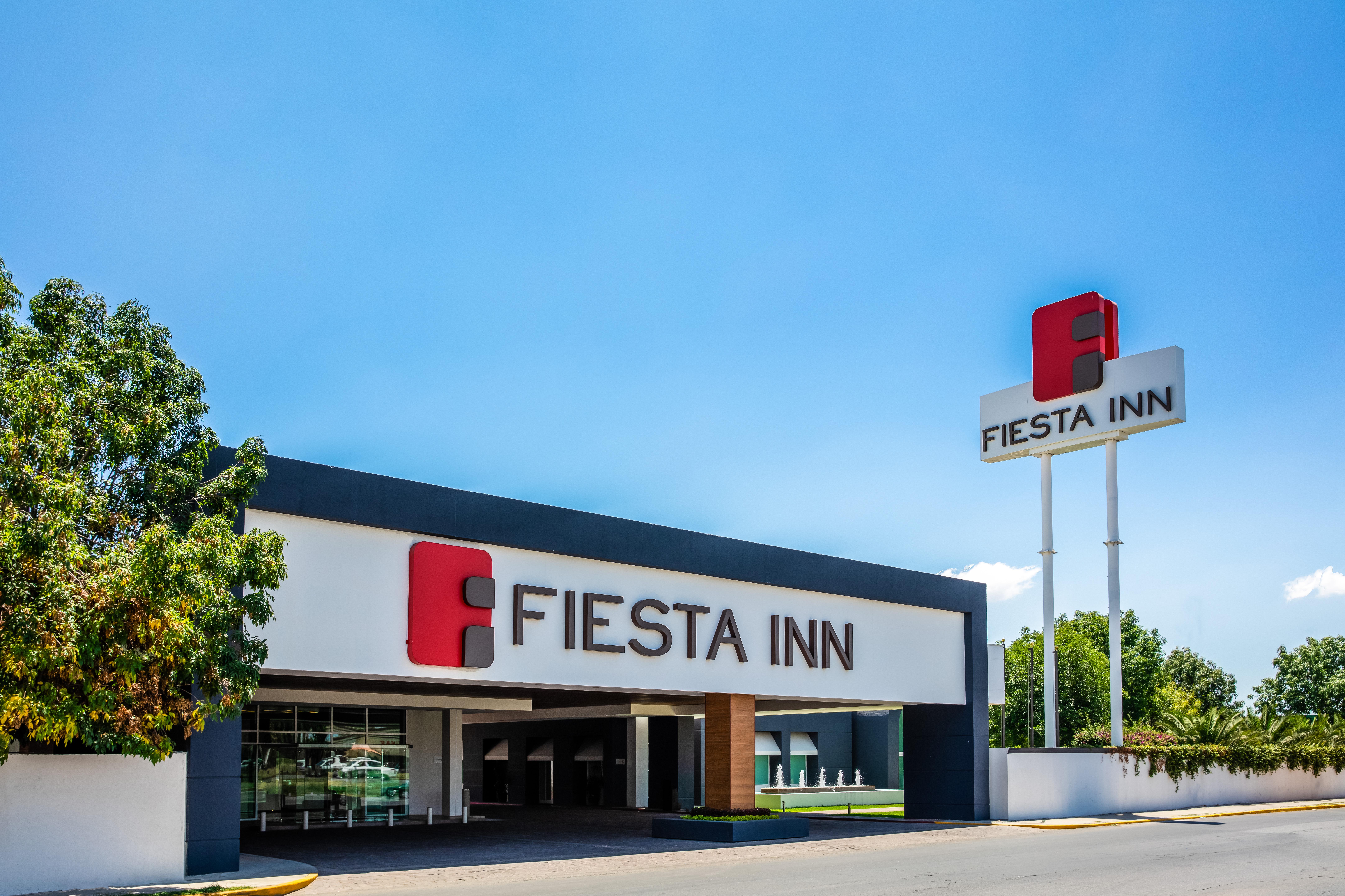 Fiesta Inn San Luis Potosi Glorieta Juarez Esterno foto