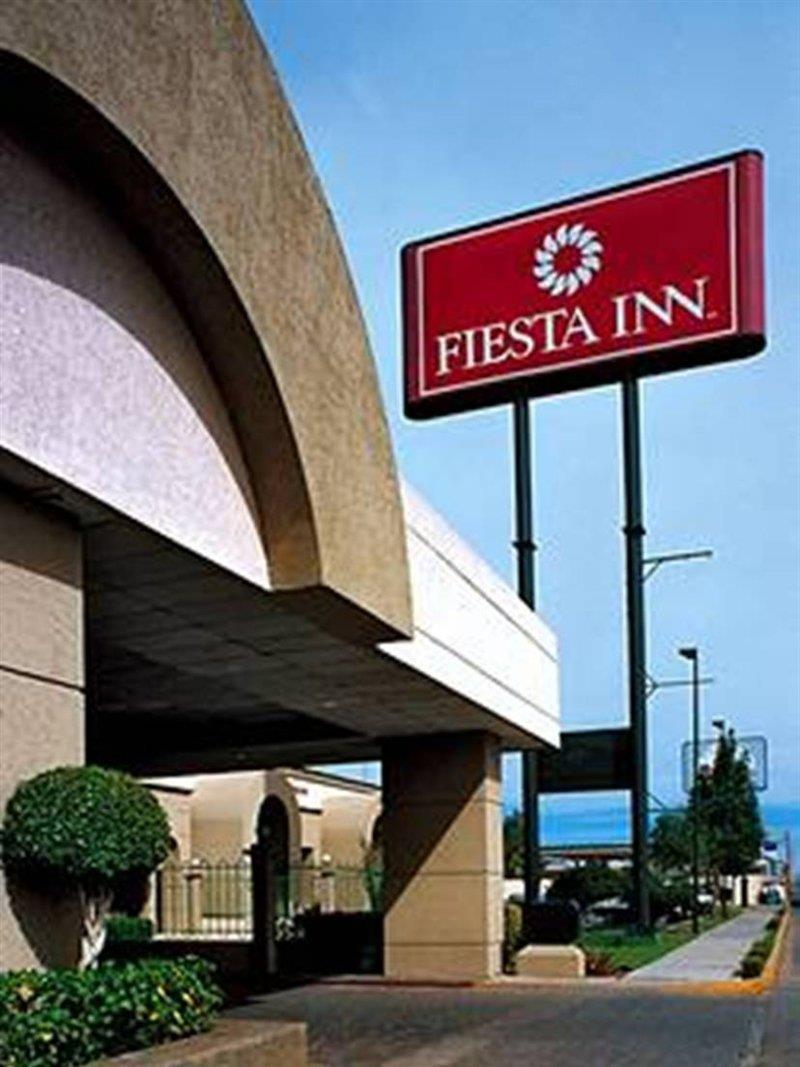 Fiesta Inn San Luis Potosi Glorieta Juarez Esterno foto