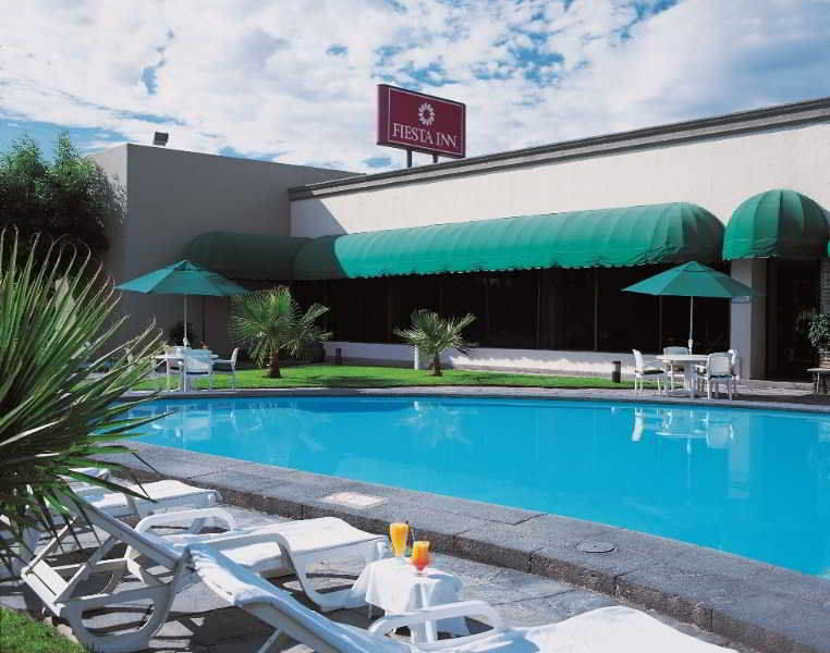 Fiesta Inn San Luis Potosi Glorieta Juarez Esterno foto